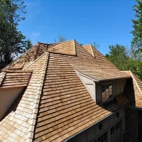 , Cedar Roofing in Chicagoland and beyond